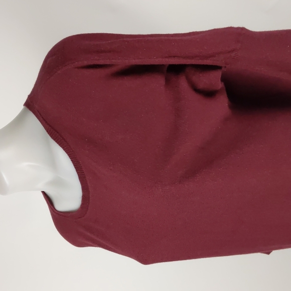 Dotti Women's Top Size Small Maroon 3/4 Sleeve Hi-Low Hem Round Neckline Jumper - Picture 8 of 14